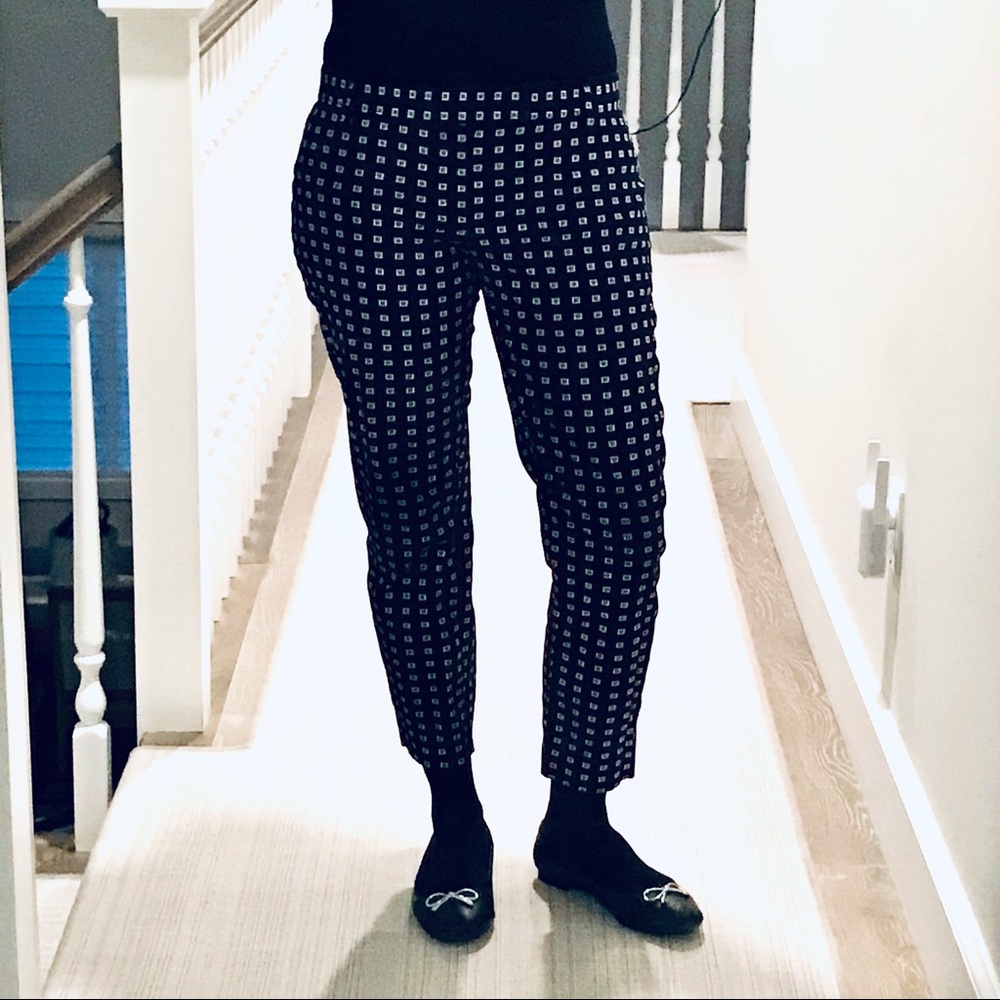 Gap Navy And Multicolor Geometric Pattern Low Ris… - image 8